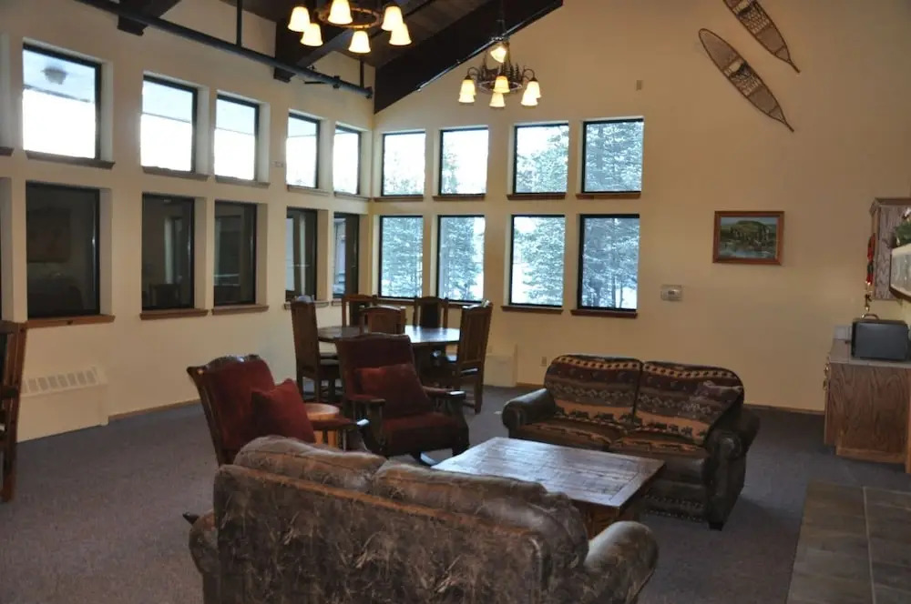 Getaway The Meadows 228a Hotel Style - Sleeps 4 Studio Bedroom Condo