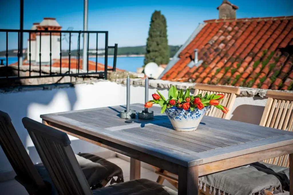 Monte Sea View Residence with terrace