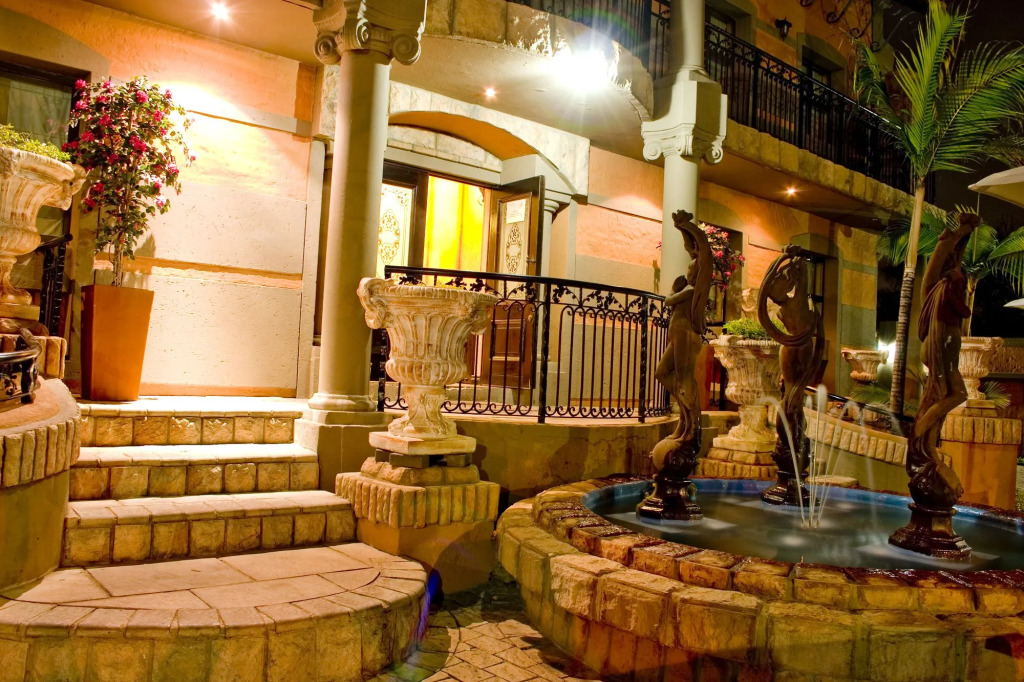 Casa Toscana Lodge