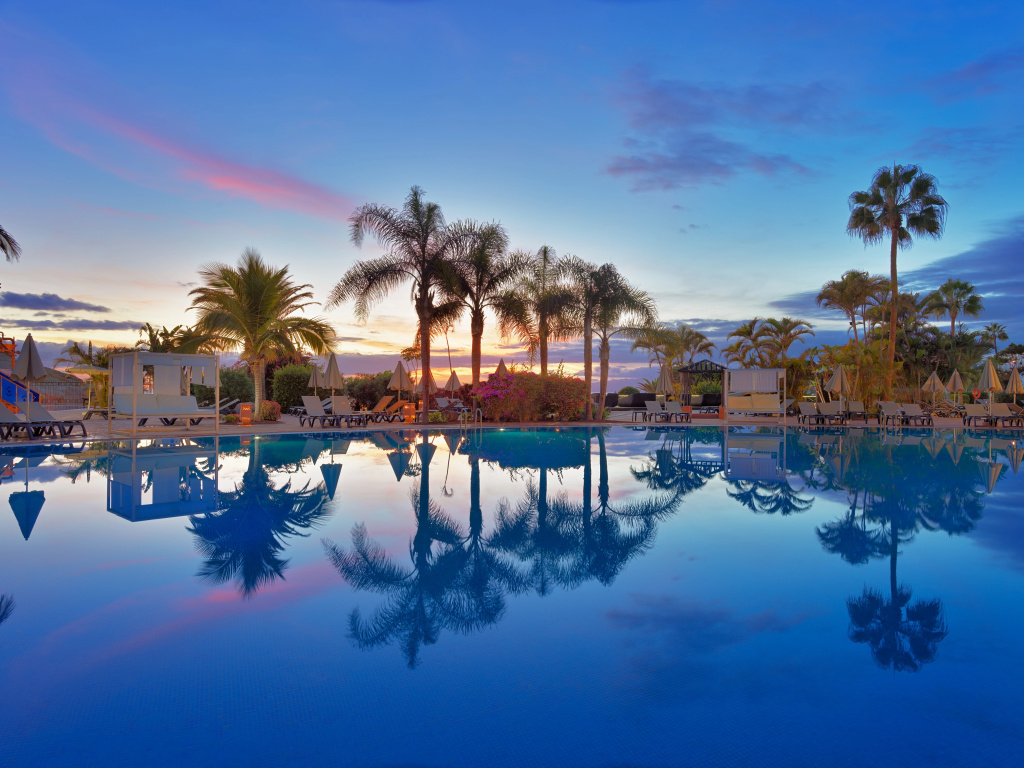 Отель H10 Costa Adeje Palace