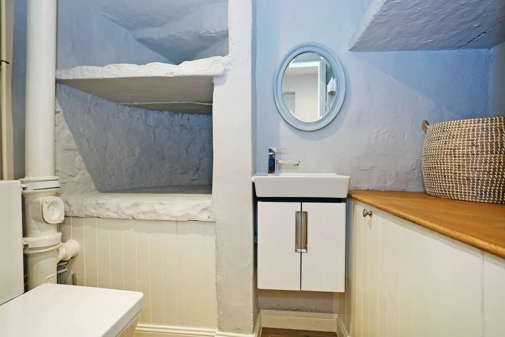 JOIVY Vibrant City Centre 2-bed Apt.