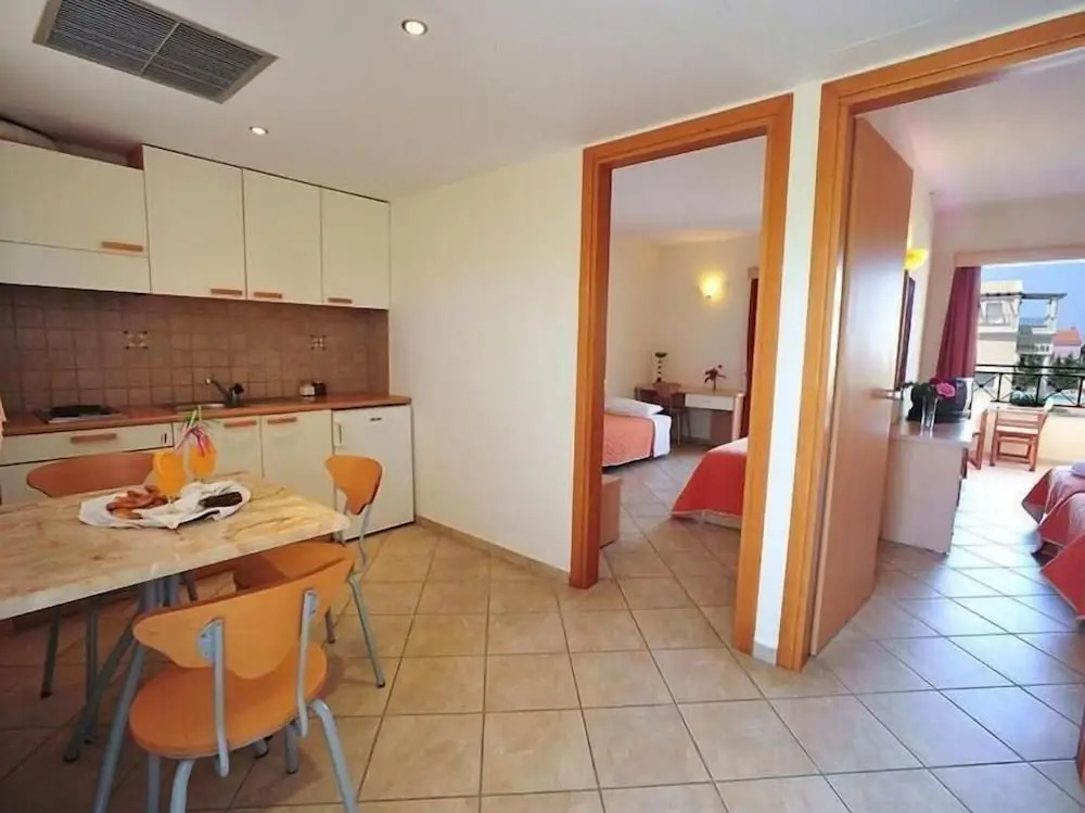 Thinalos Hotel