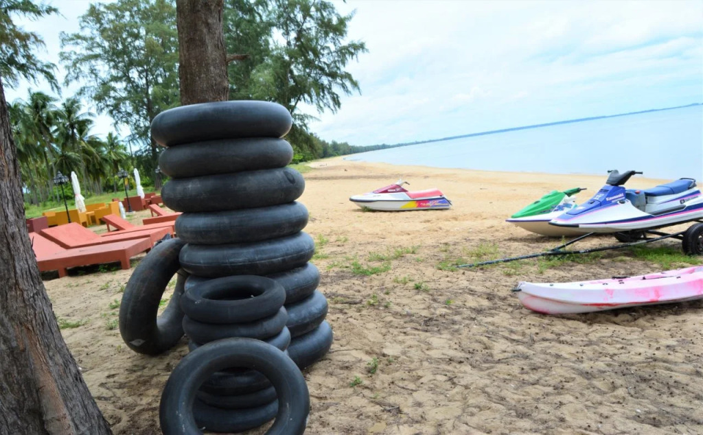 World Cat Beach & Resort เวิลด์แคท บีช แอนด์ รีสอร์ท