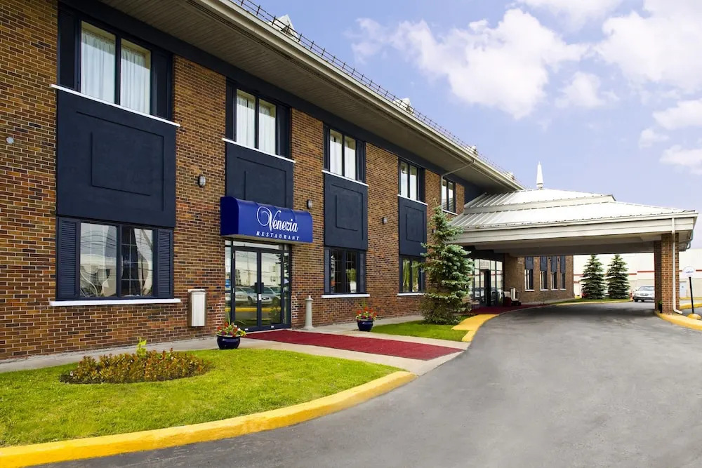 Park Inn Aeroport Montreal