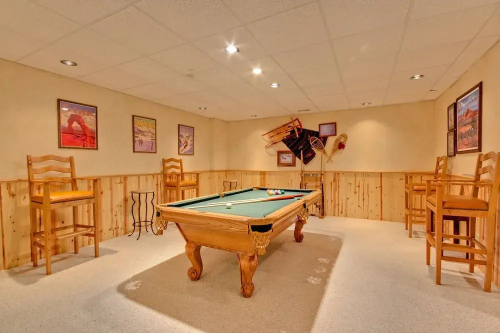 The Fleeter Home by Alpine Ski Properties