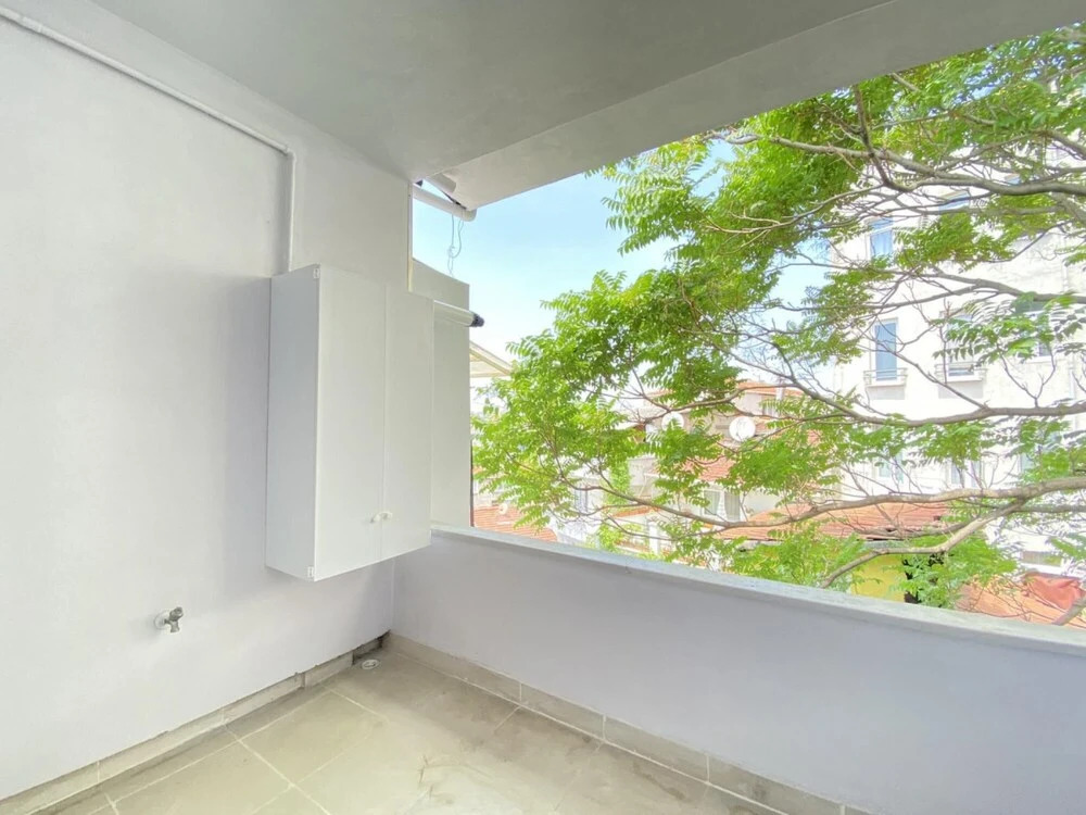 Central Flat With a Shared Terrace in Beyoglu