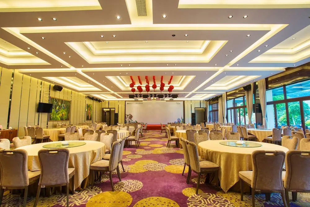 Xishuangbanna Yajule City Golf Hotel