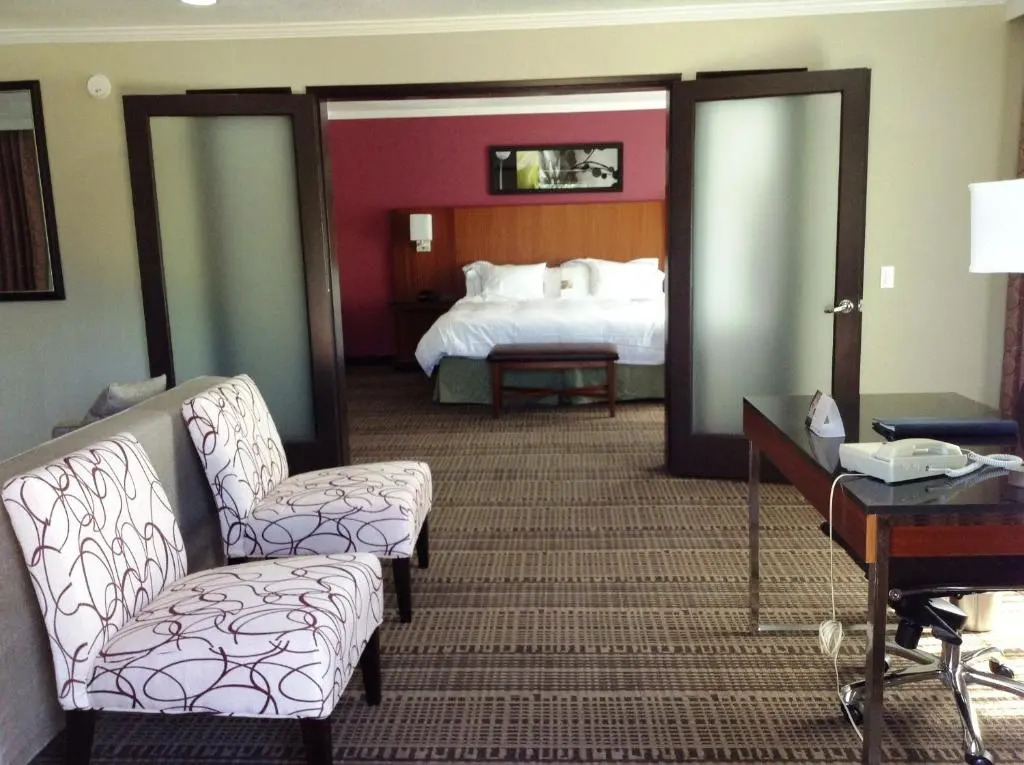 DoubleTree by Hilton Chatsworth
