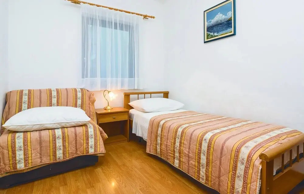 Apartments and rooms by the sea Lokva Rogoznica - Omis - 2973