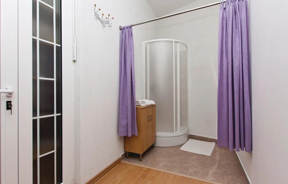 Nice Home in Pomer With Wifi and 3 Bedrooms