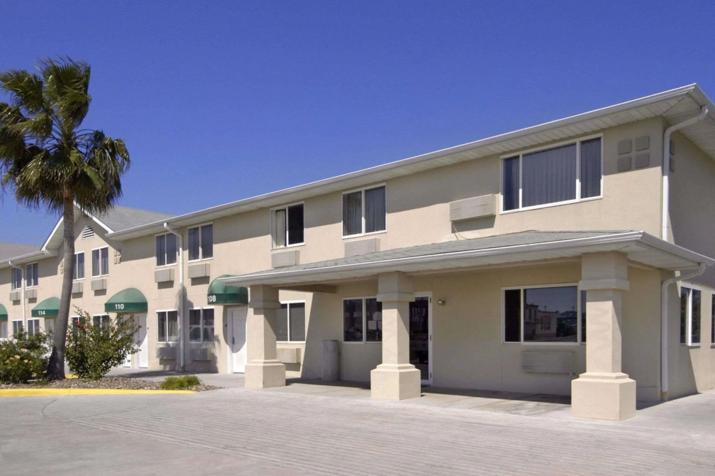 Conn Brown Harbour Inn Aransas Pass Corpus Christi