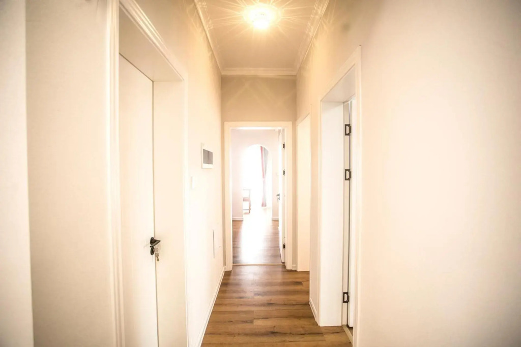 Locals Apartment Place 28