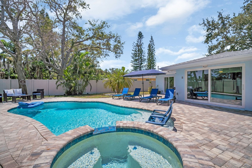 Home with Pool & Hot Tub Close to Beach