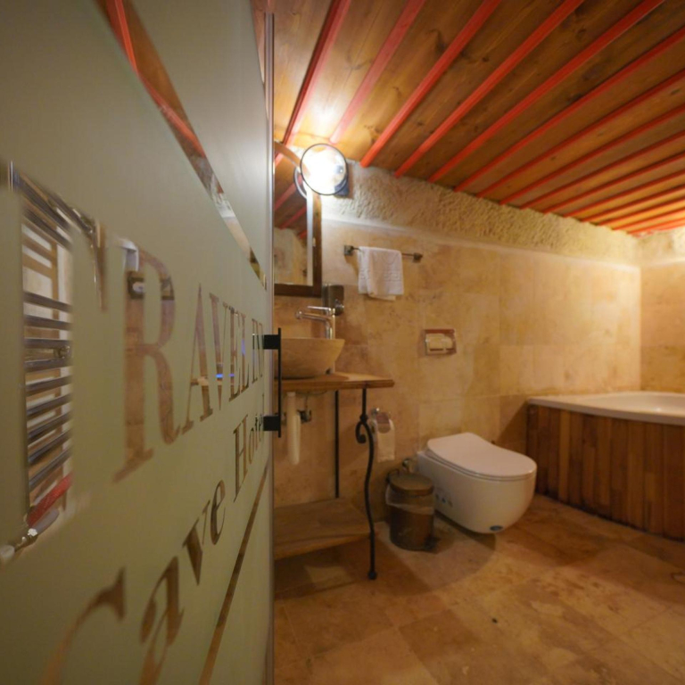 Travel Inn Cave Hotel