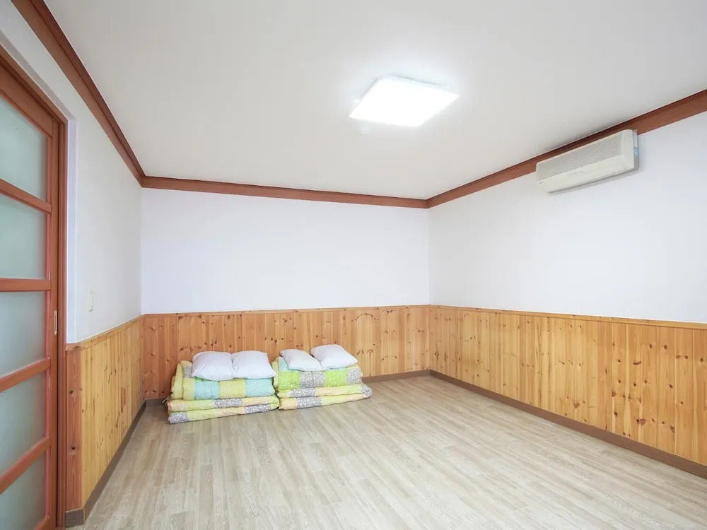 Jungmun Wow Pension