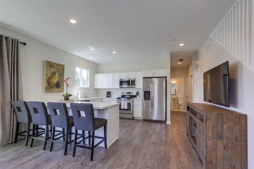 Coastal Horizon-B - 3 Br Apts