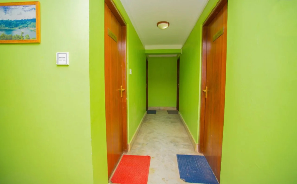 OYO 241 Nytapola View Guest House