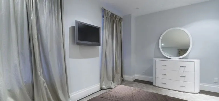 5th Ave Suites