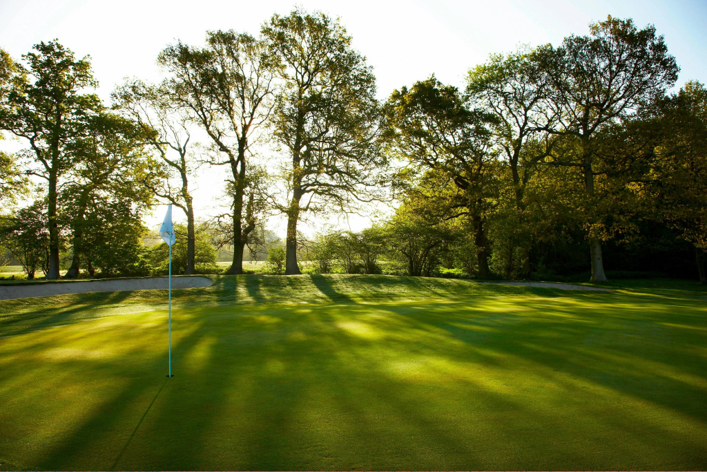 Lingfield Park Marriott Hotel & Country Club