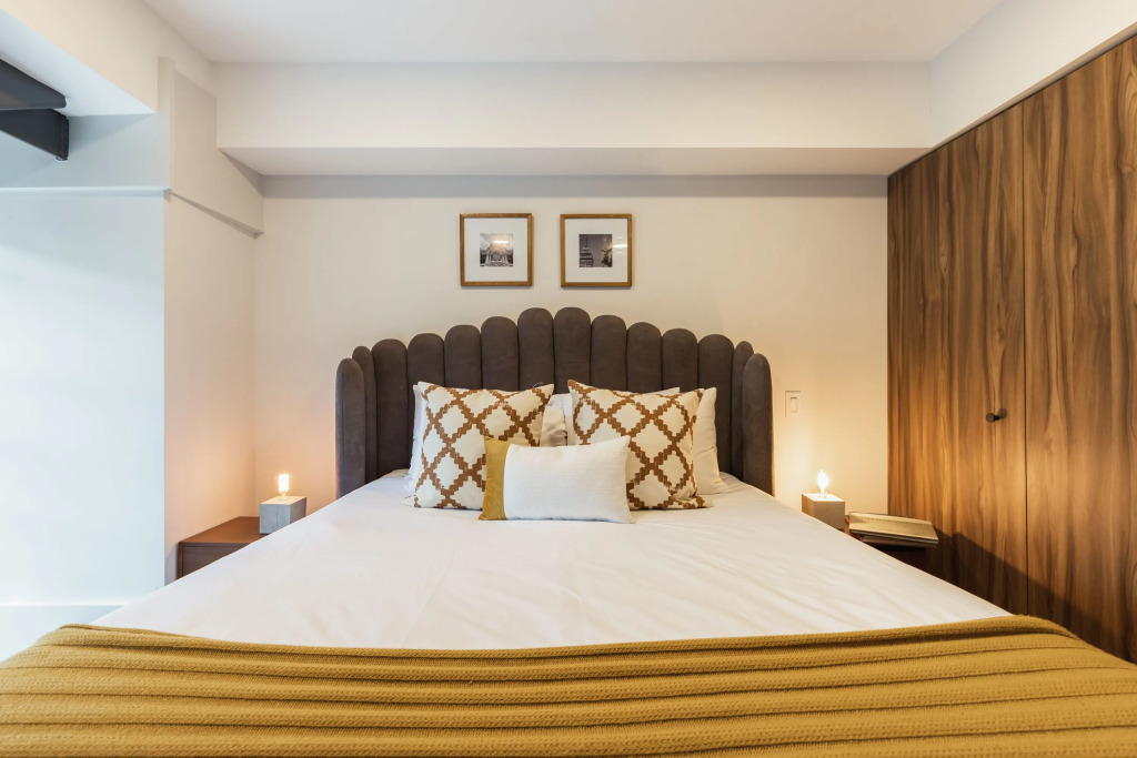 Casai Roma 2 BR Modern Oasis