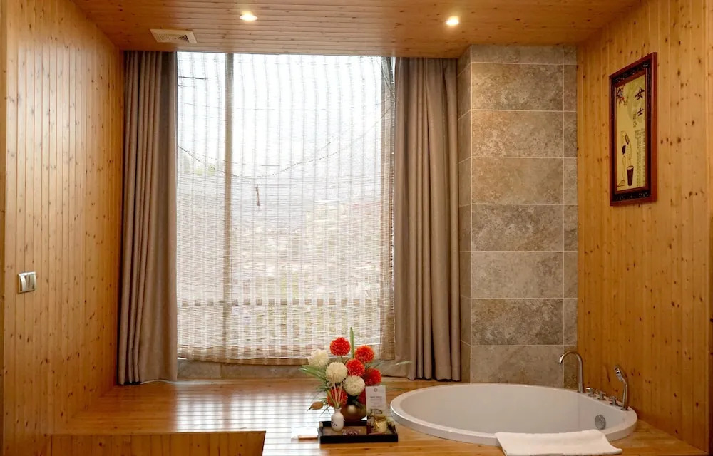 JUN Chen Health Hotel