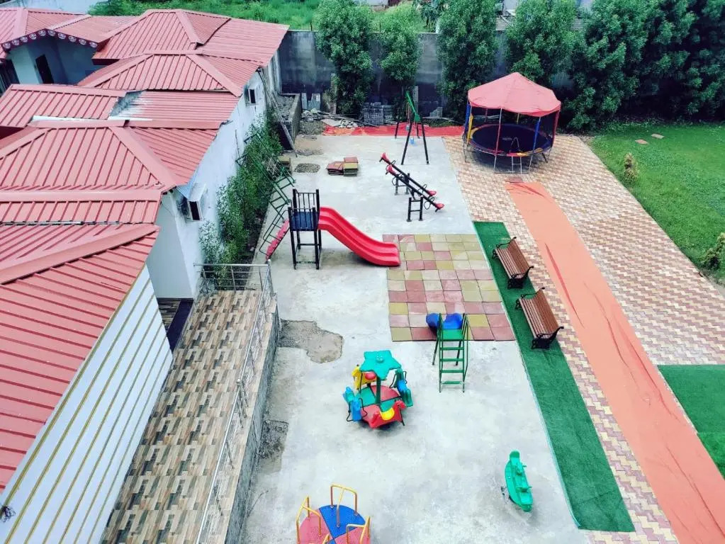 Hotel Rajwada Resort
