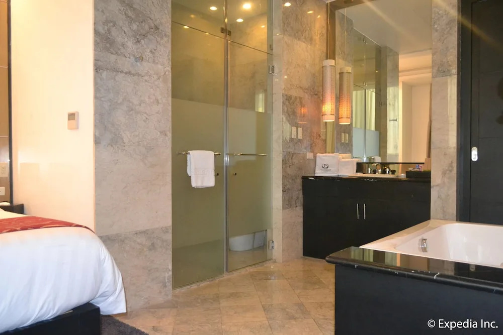 The penthouse hotel and residences