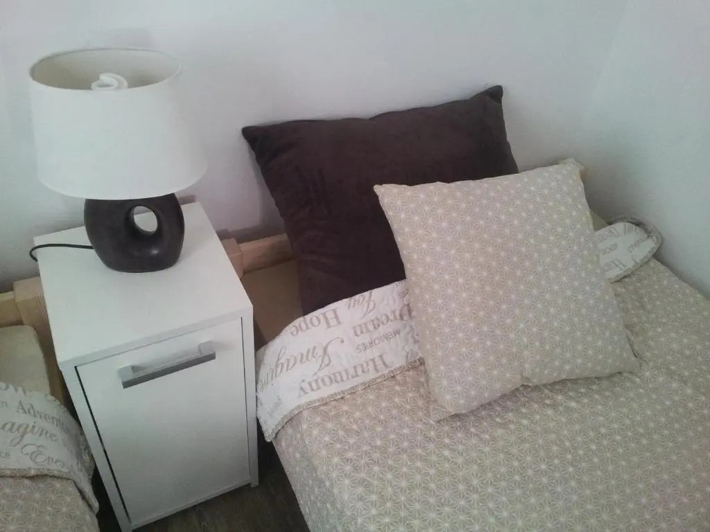 Cozy Apartment With Garden