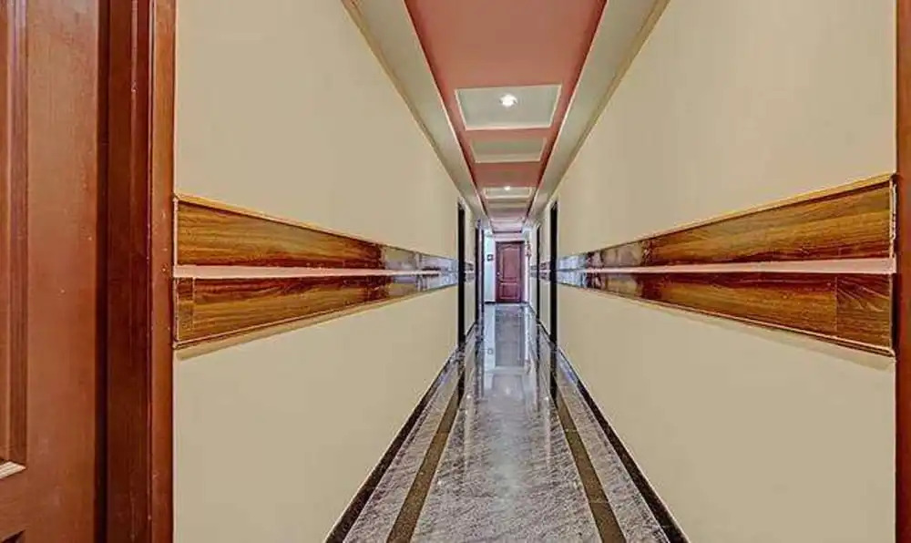 Fabexpress Sakthi Inn