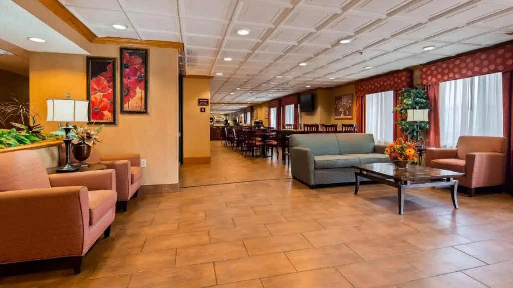 Holiday Inn Express Marion