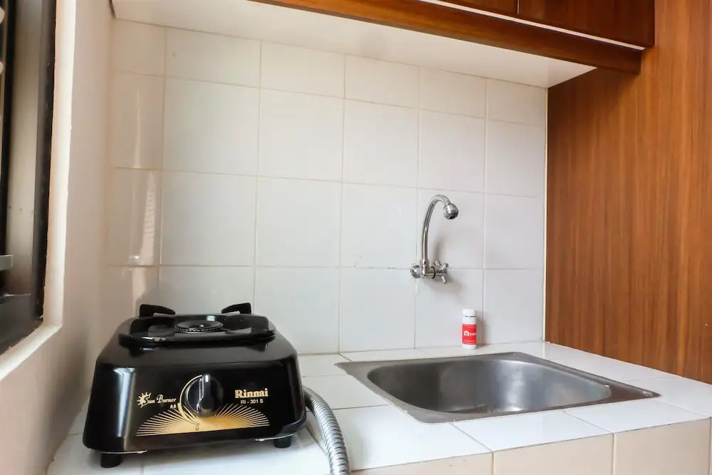 Best Studio 25 Kebagusan City Apartment