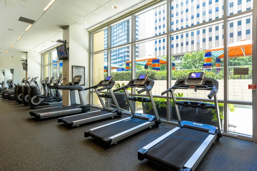 Crashpad Downtown Dallas