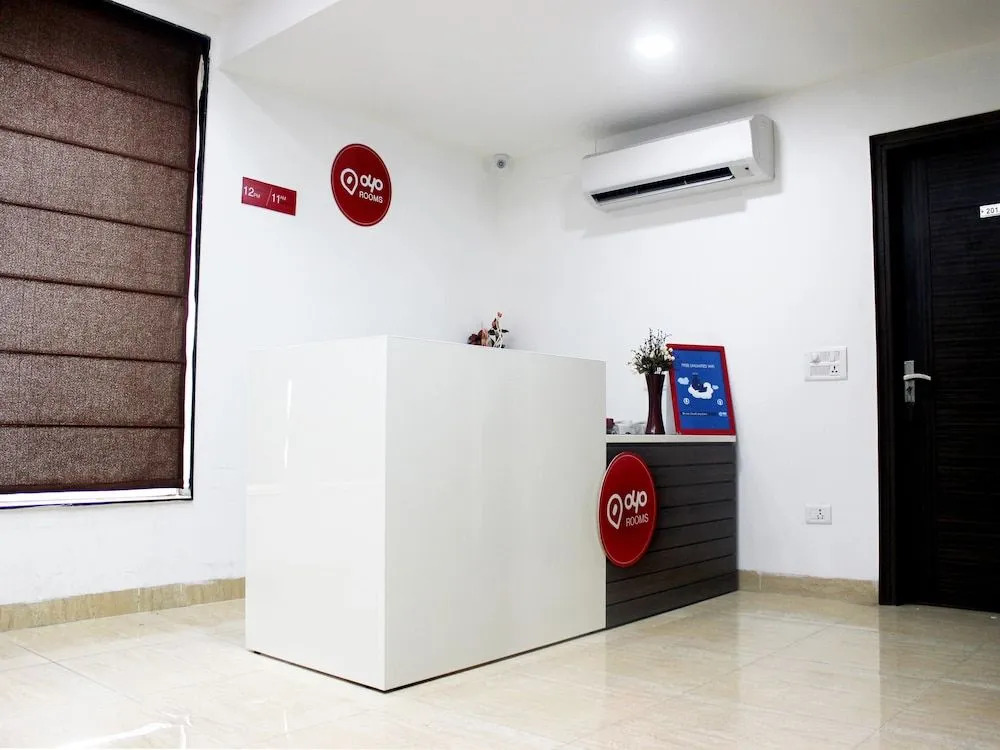OYO 531 Hotel Cyber Inn