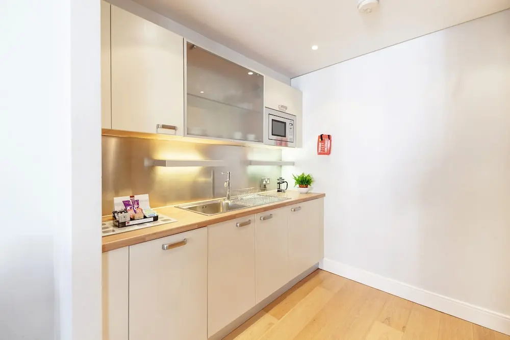 Marina Place by Roomspace Apartments