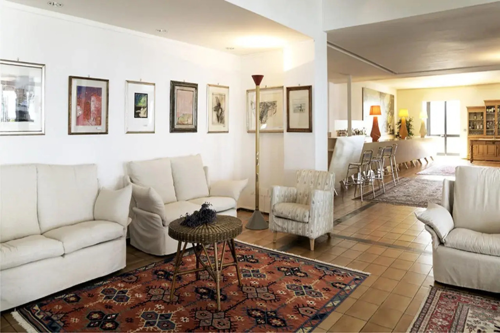 Hotel Emilia