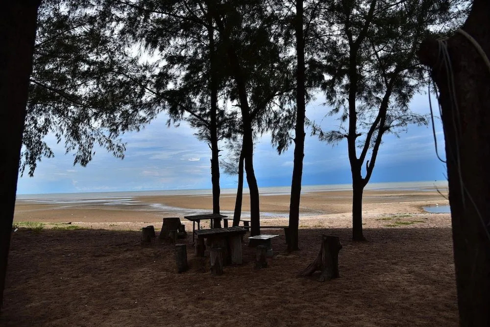 Little Home Beach
