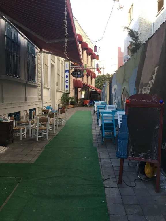 Carsi Otel