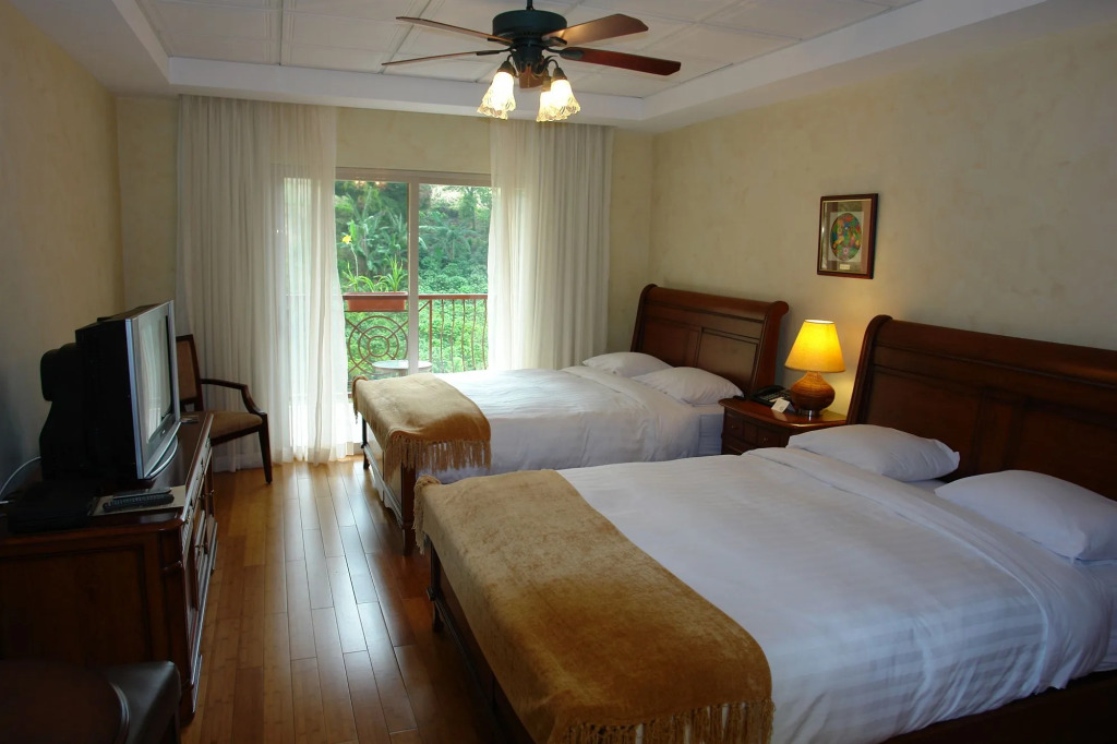 Hotel Valle del Rio