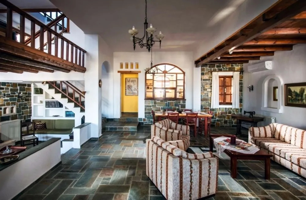 Mosaic Villa
