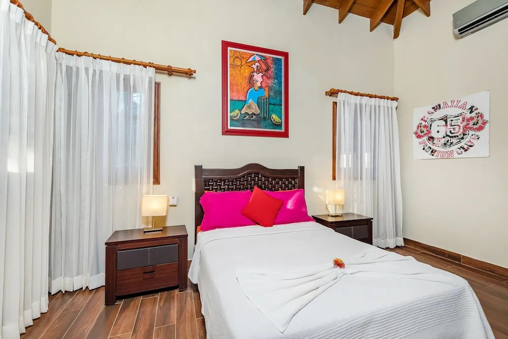 Luxury Villas in Cocotal for Large Group