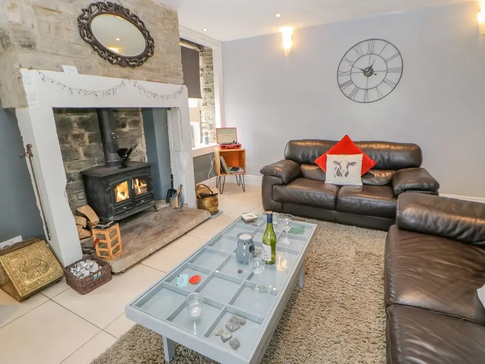 1 Braeside