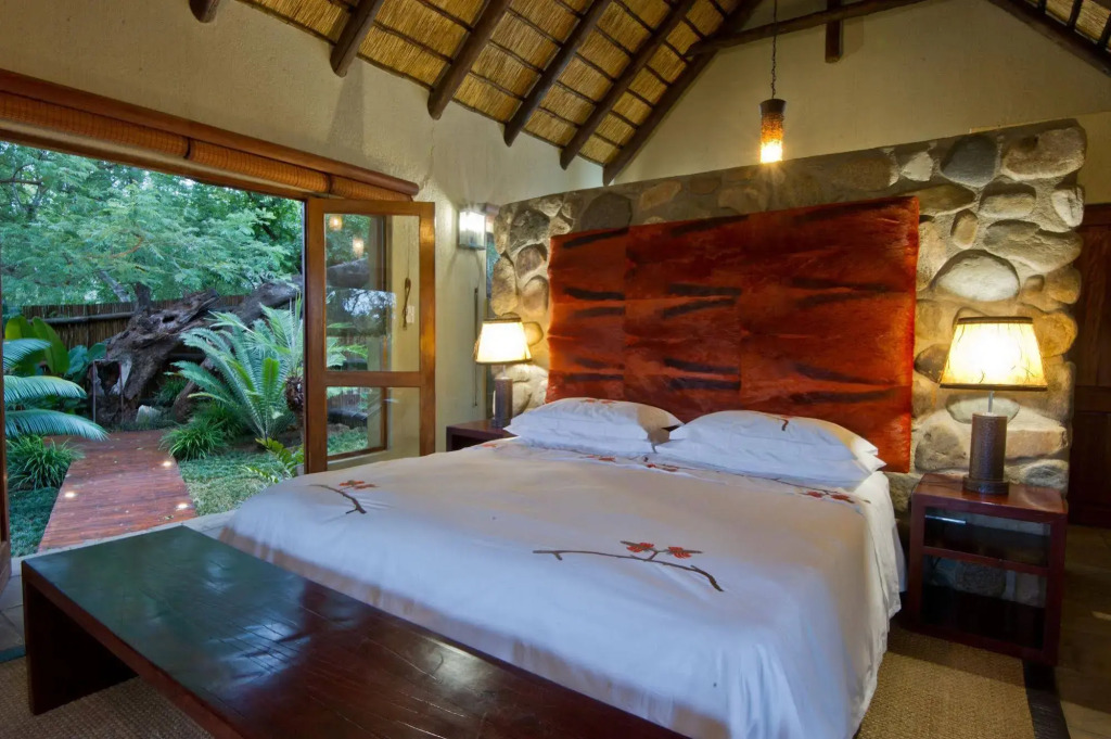 Indlovu River Lodge