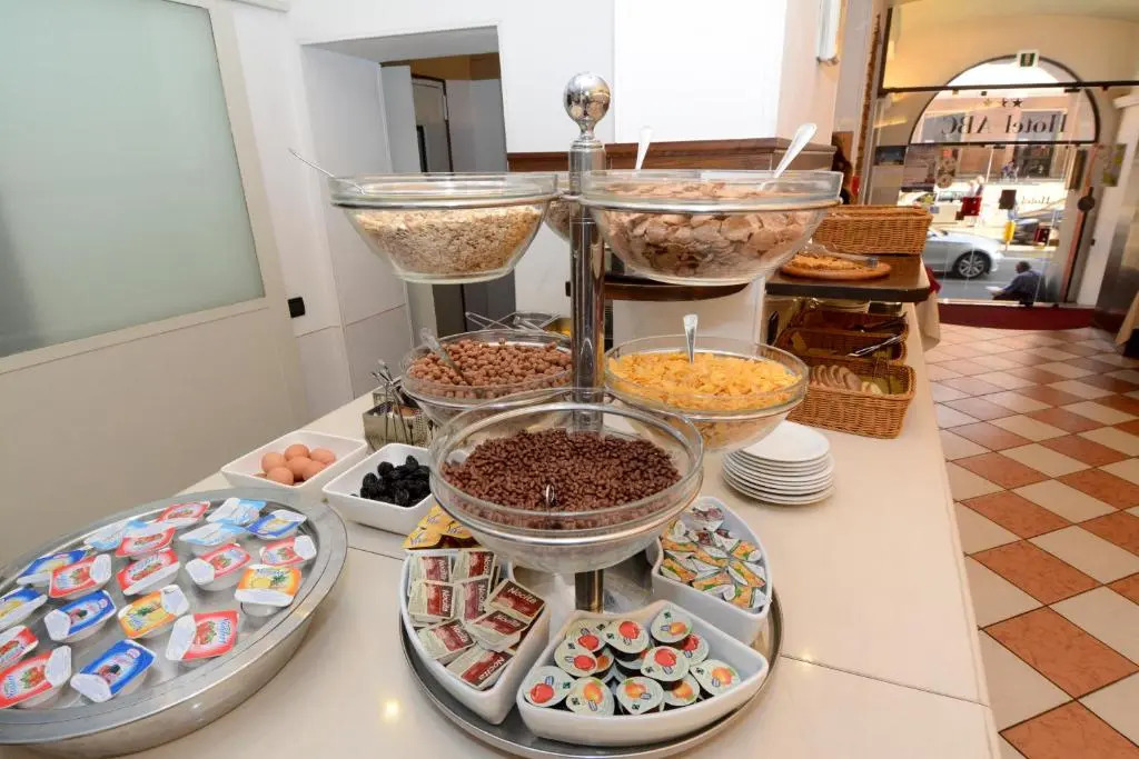 Hotel Mantegna Stazione, MantegnaHotels