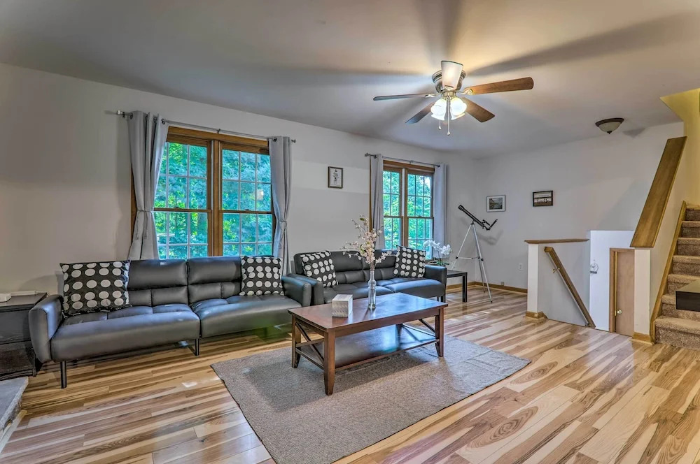 Poconos Retreat w/ Game Room, Hot Tub, & Sauna!