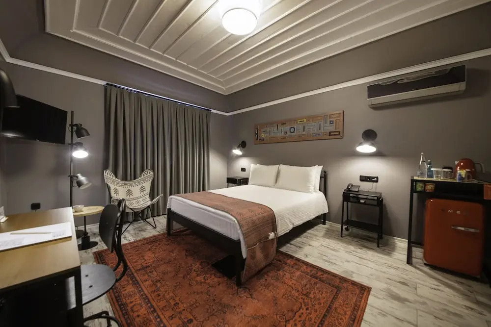 GARP HOTEL