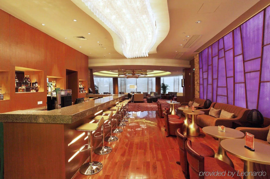 Отель Palace Hotels (Chongqing Nanbin Road Holy Land Hot Spring Branch)
