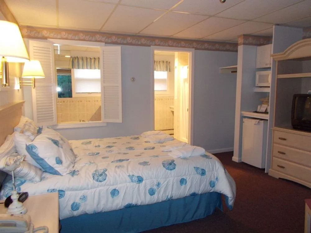 Beau Rivage Motel