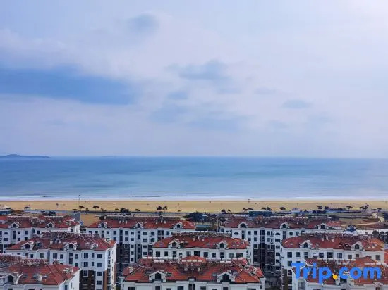 Deep Blue 1996 Seaview Apartment (Qingdao Golden Beach Branch)