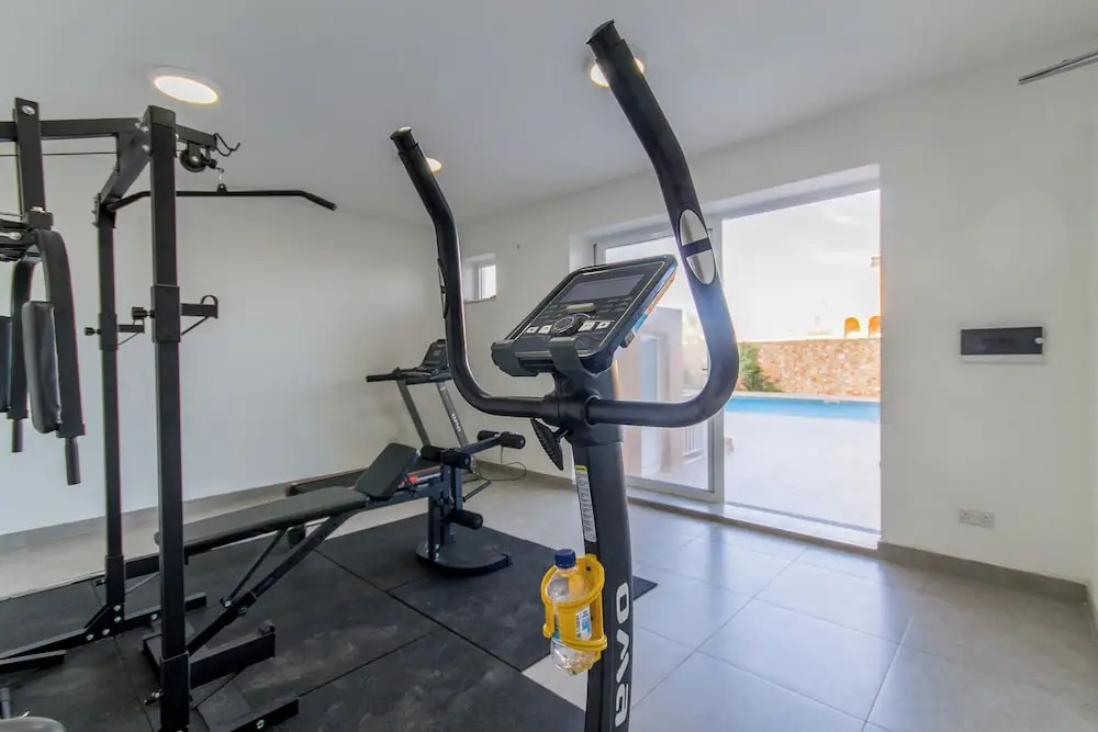 Wellness Hygge Modern Gozitan Apartment - Happy Rentals