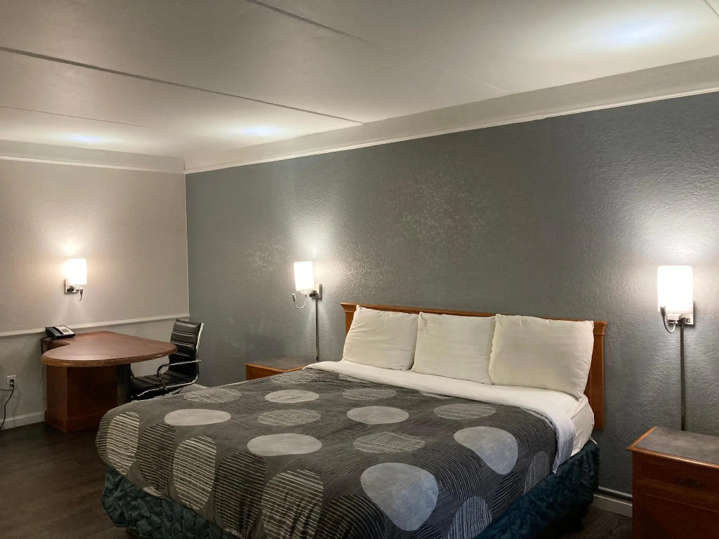 Americas Best Value Inn Little Rock West Medical Center
